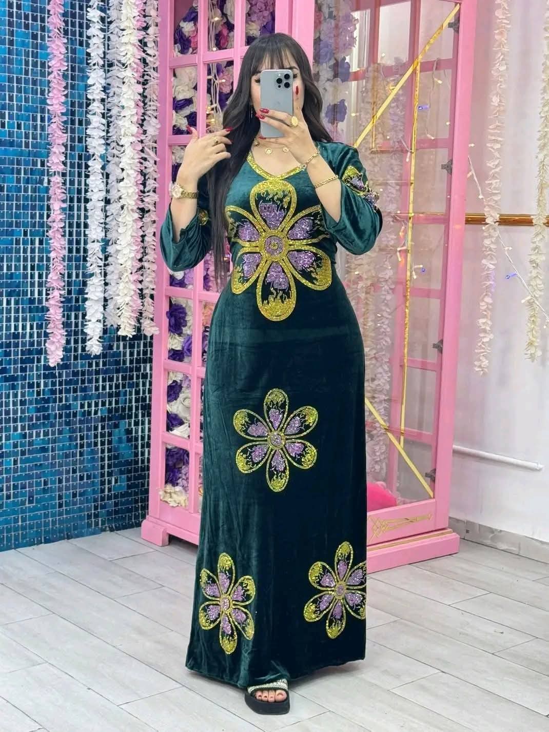 قندورة قطيفة