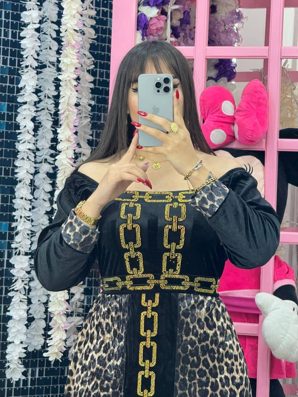 قندورة قطيفة image