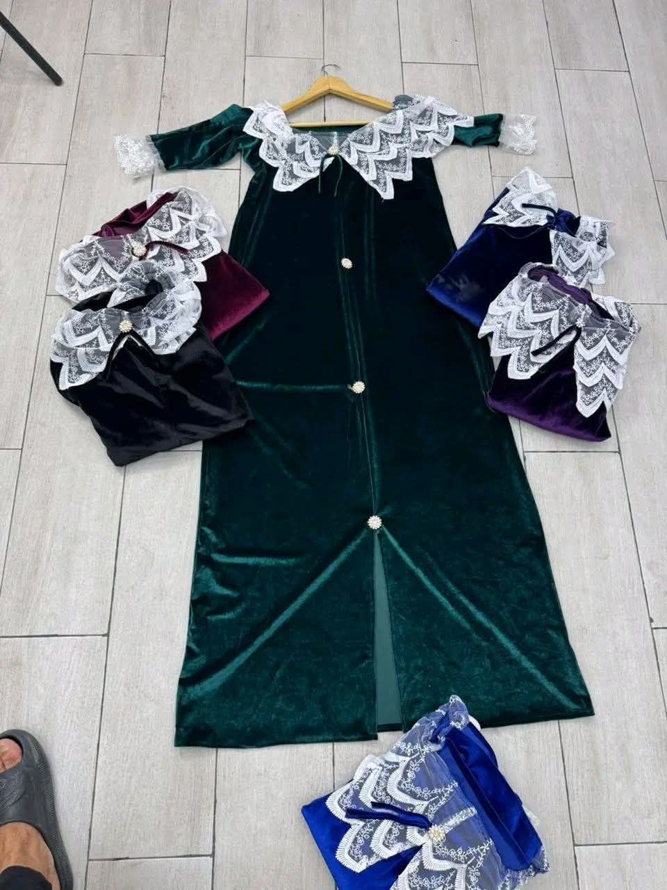 ملابس نساء image