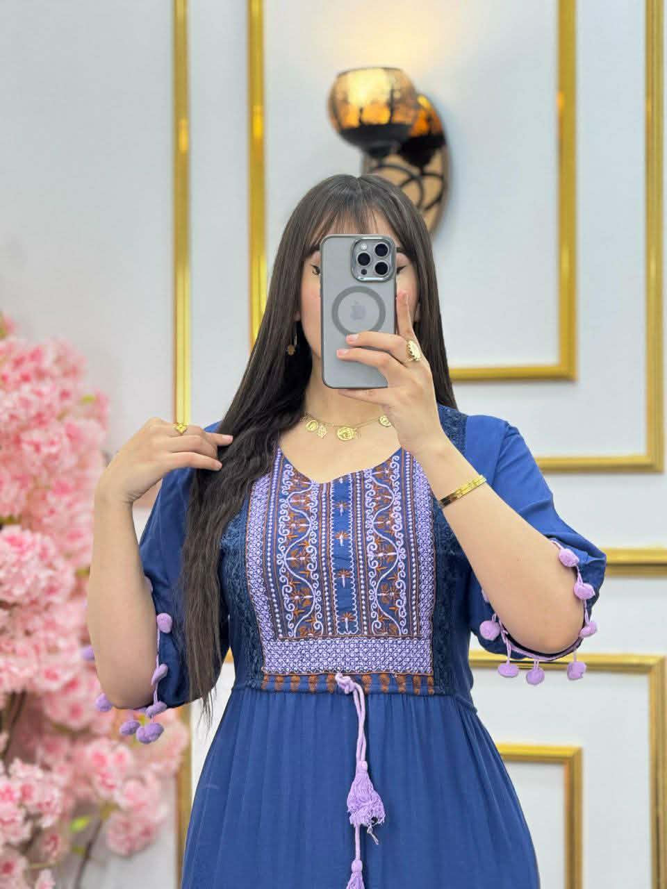 روب طويلة image