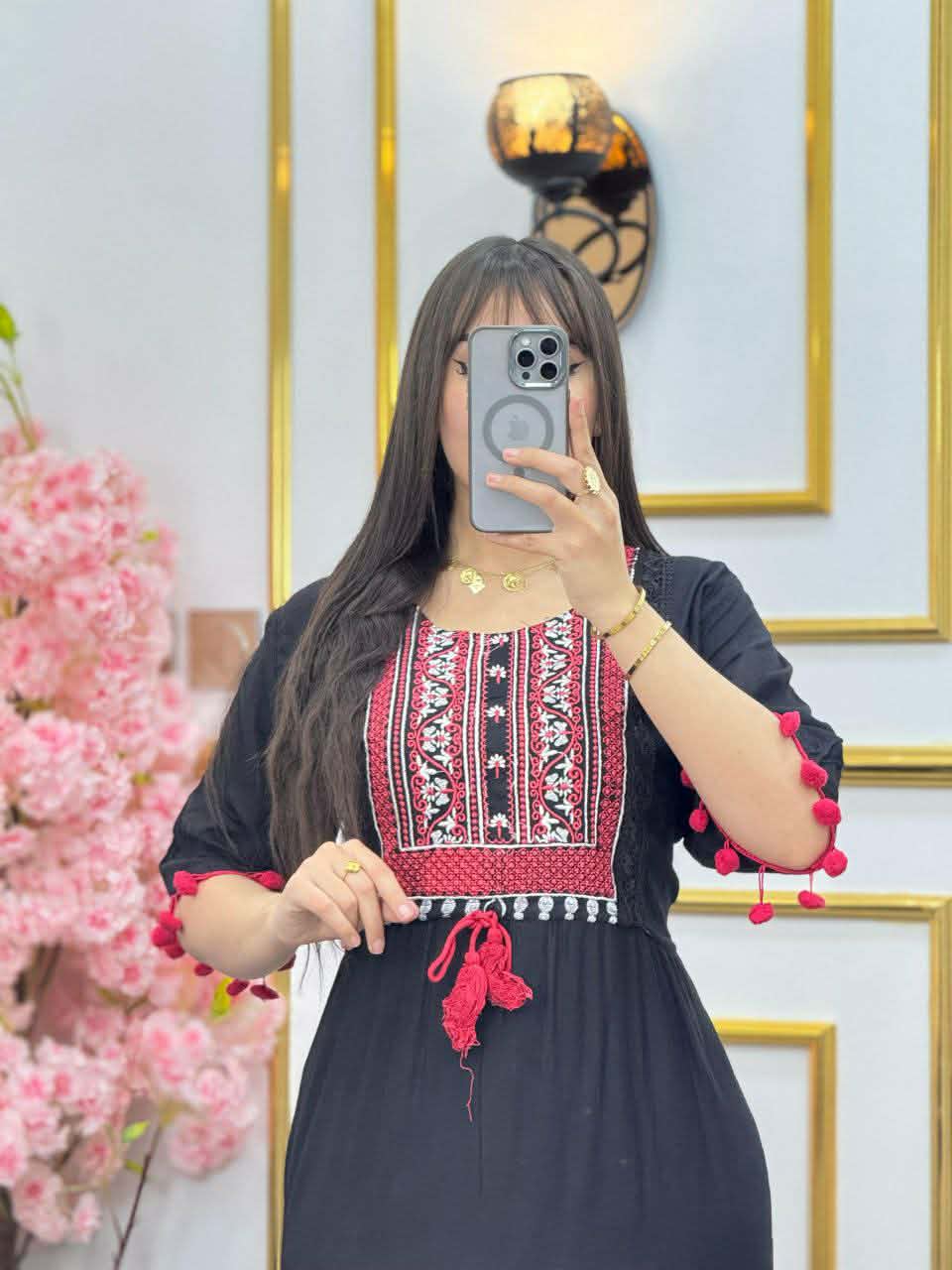 روب طويلة image