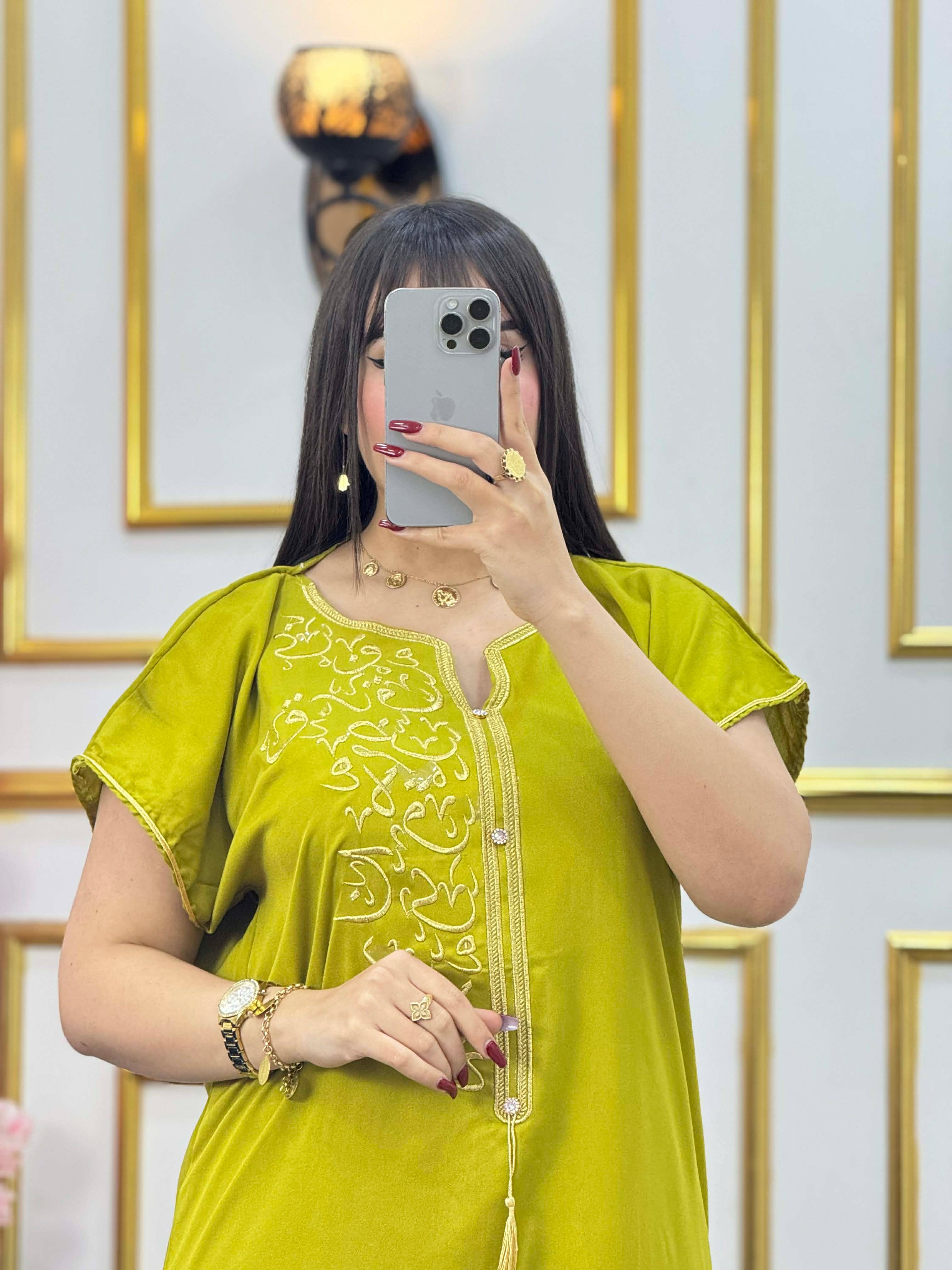 روب تهبل image