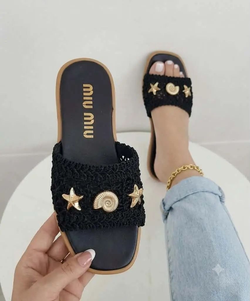 حذاء توووب