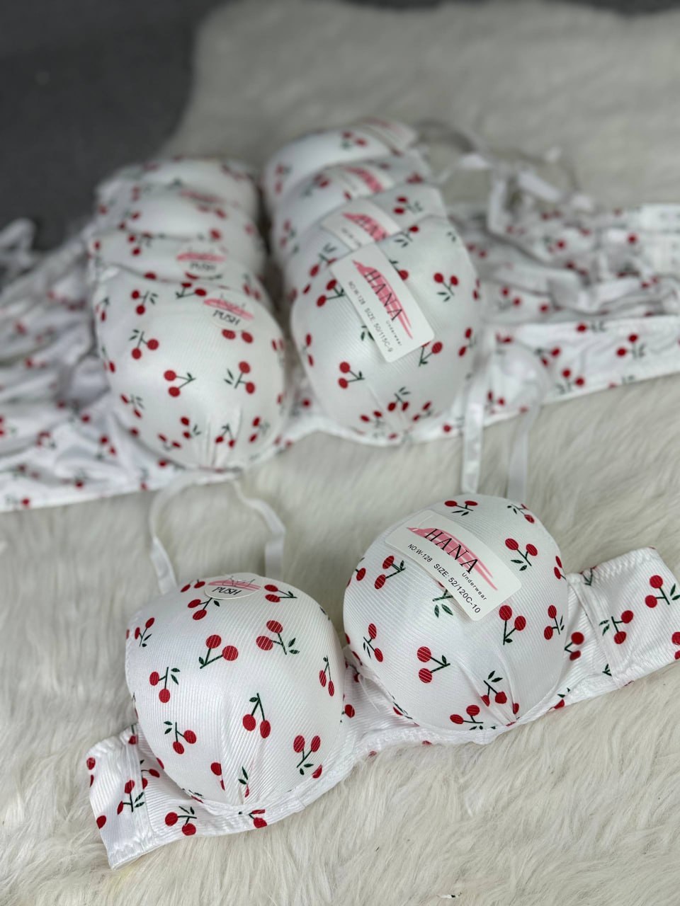 ستيان الكرزة 🍒