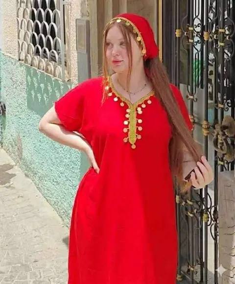 مصرية