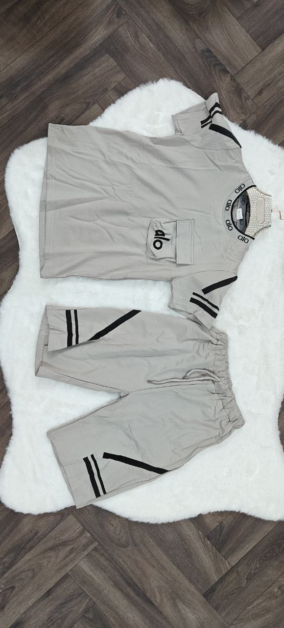 اونصومبل اولاد شورت وتريكو