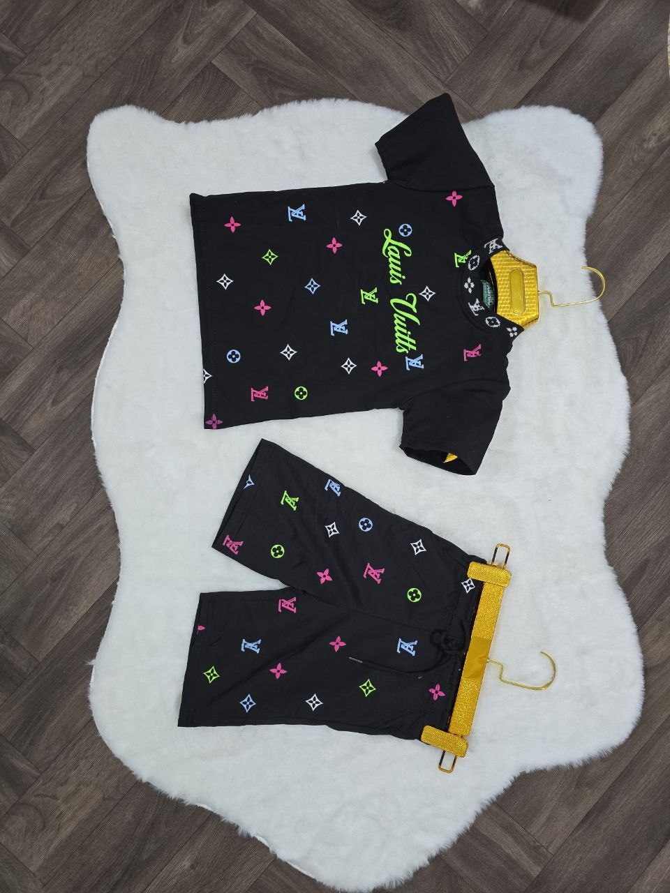 شورت وتريكو اولاد روعة