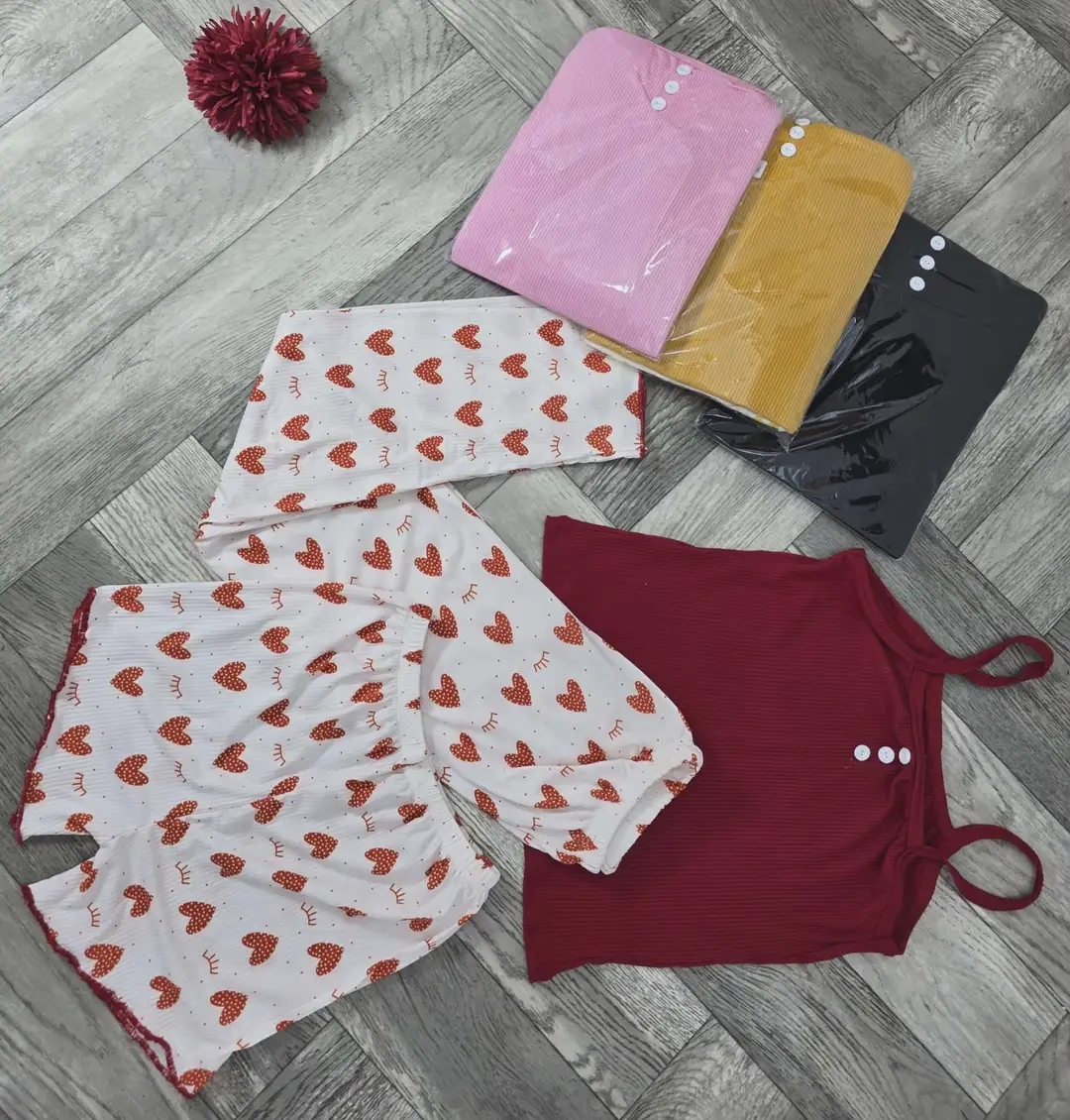 بيجاما شورت وسروال وبيستي image