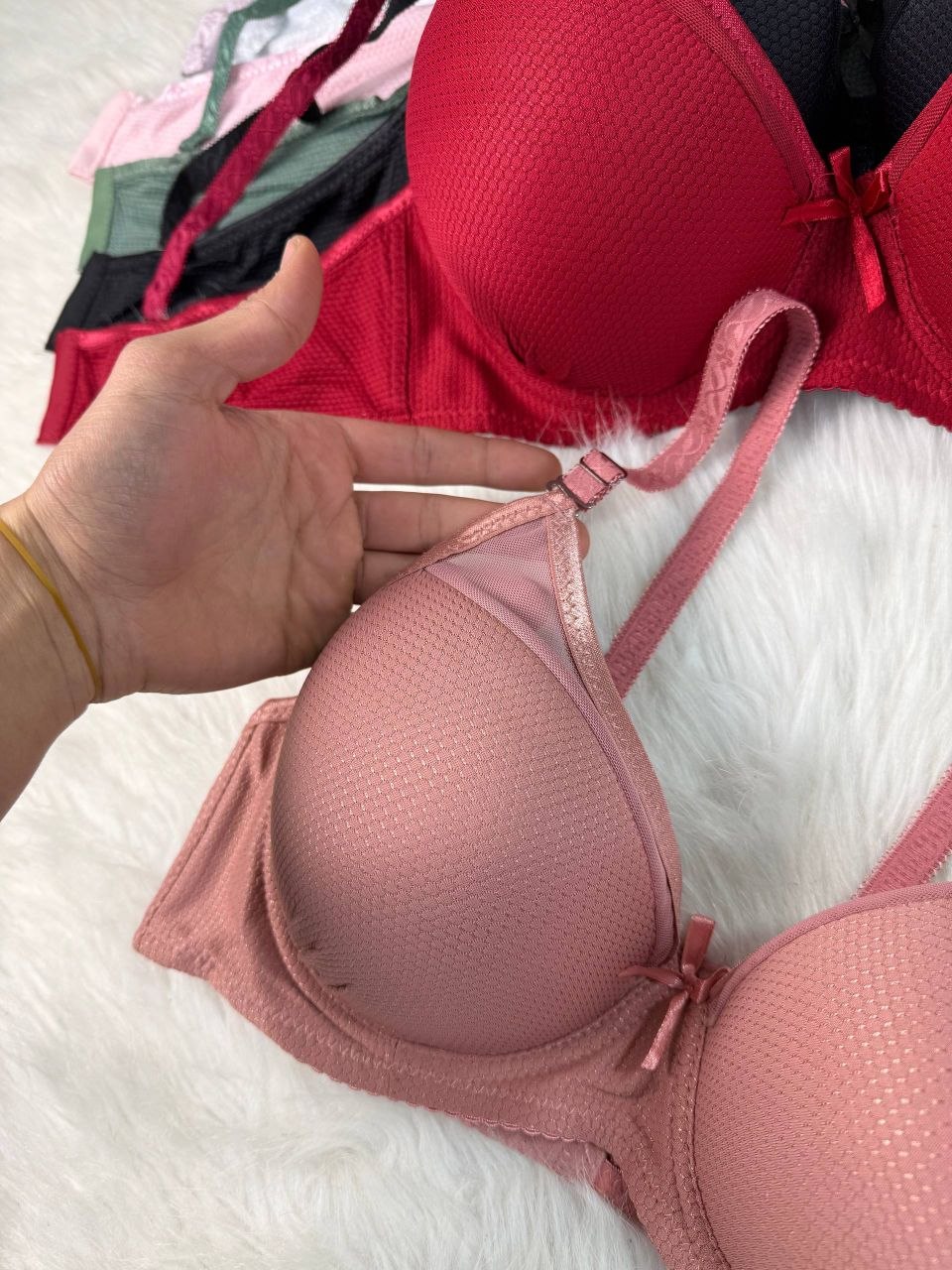 سوتيان هناء image