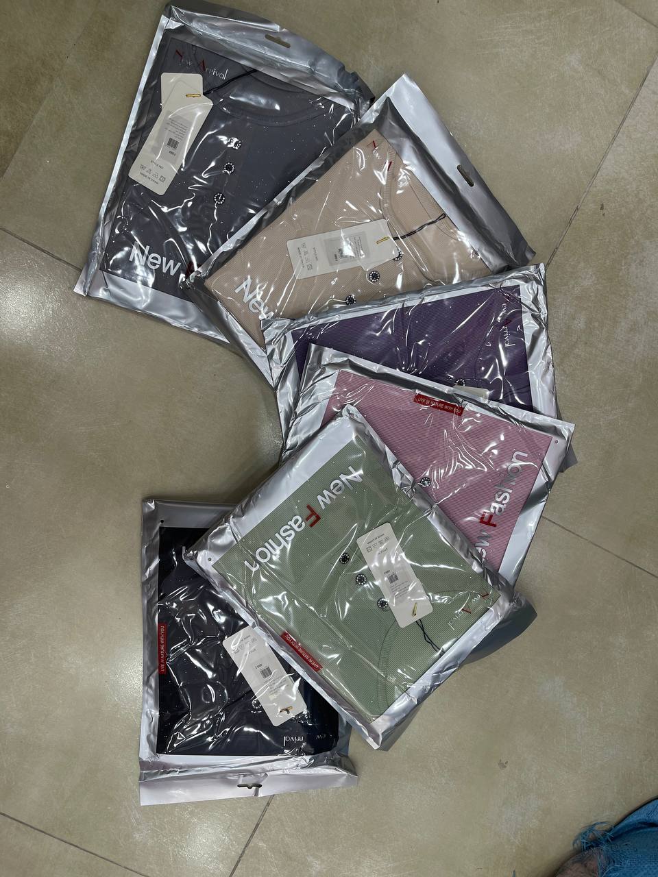 شورت وتريكو ايستراس انبرطاسيو image
