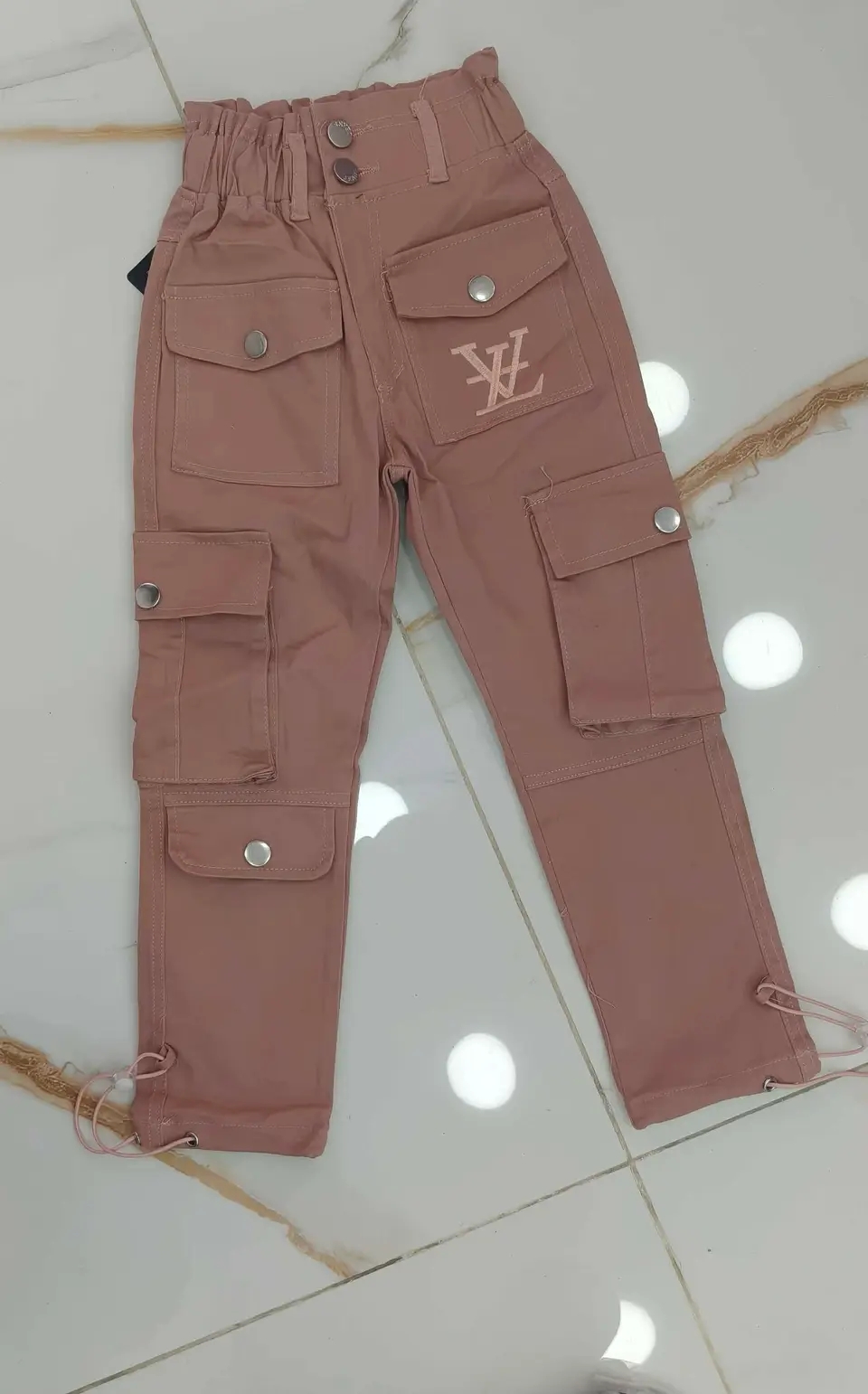 سروال للبنات