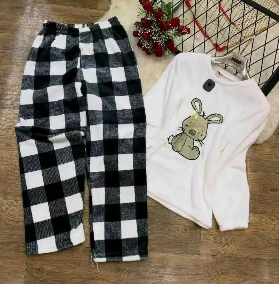 بيجاما اكارو image