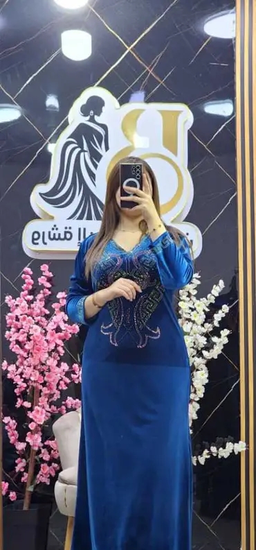 فساتين نسائية بالوان جميلة