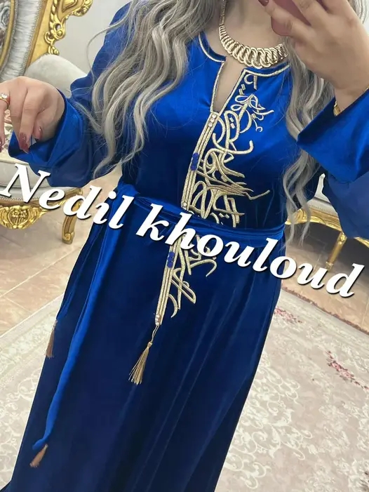 فساتين نسائية بالوان جميلة