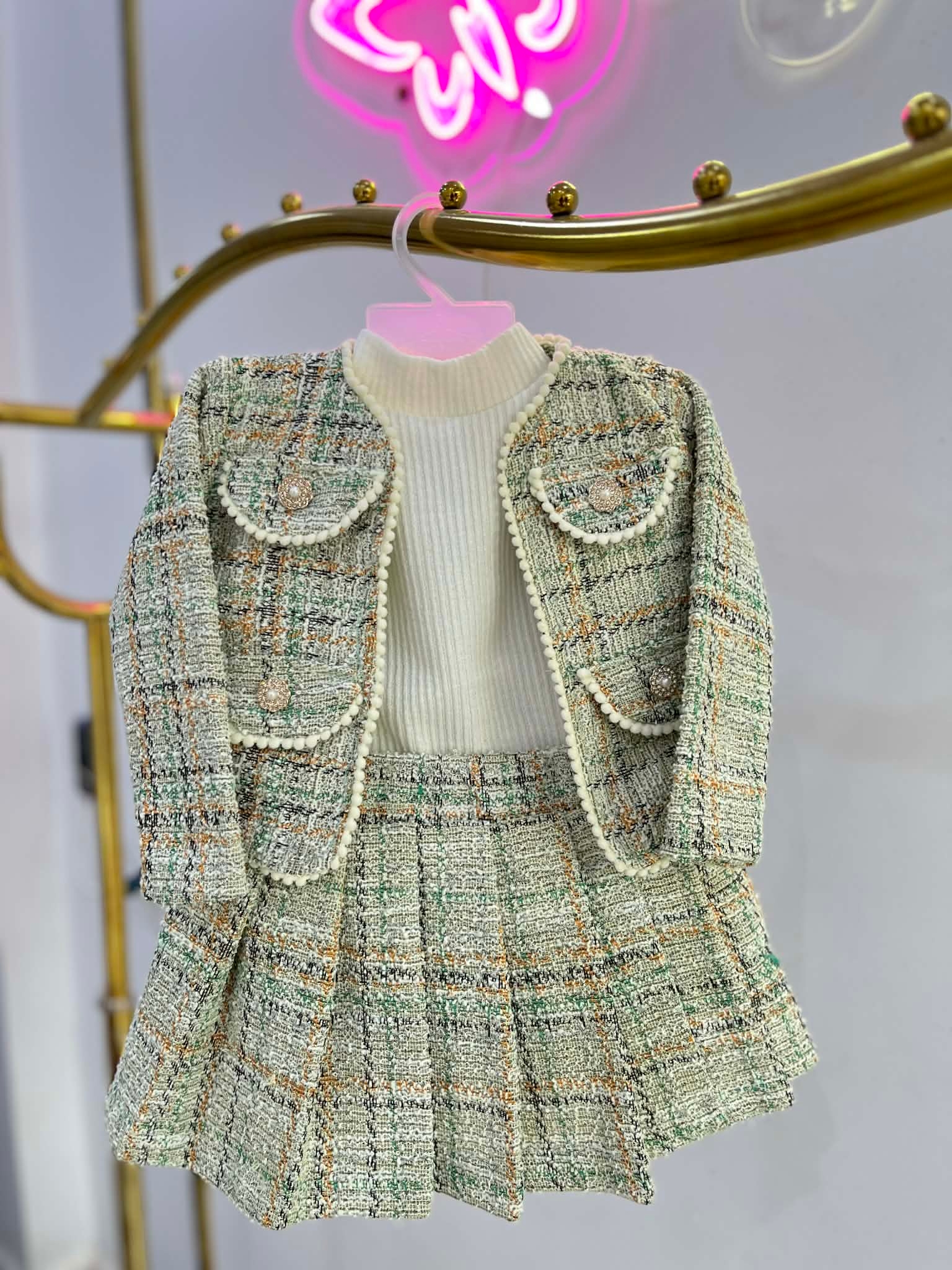 ملابس اطفال image