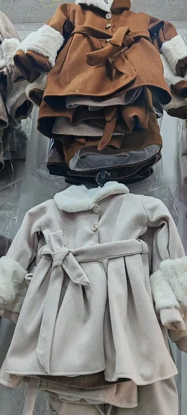 مونتو بنات صغار