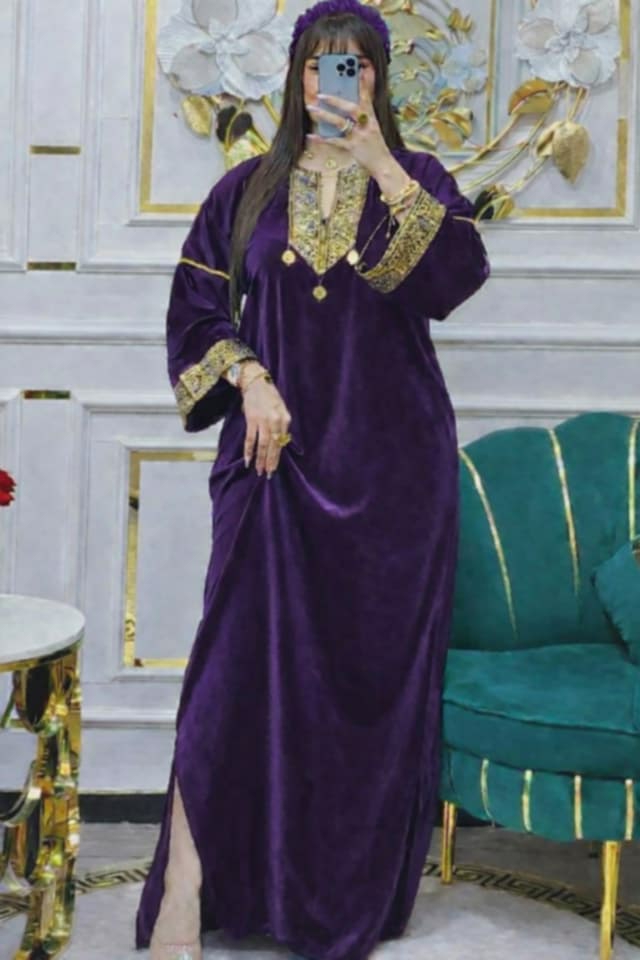 جبة قاطيفة تهبل image