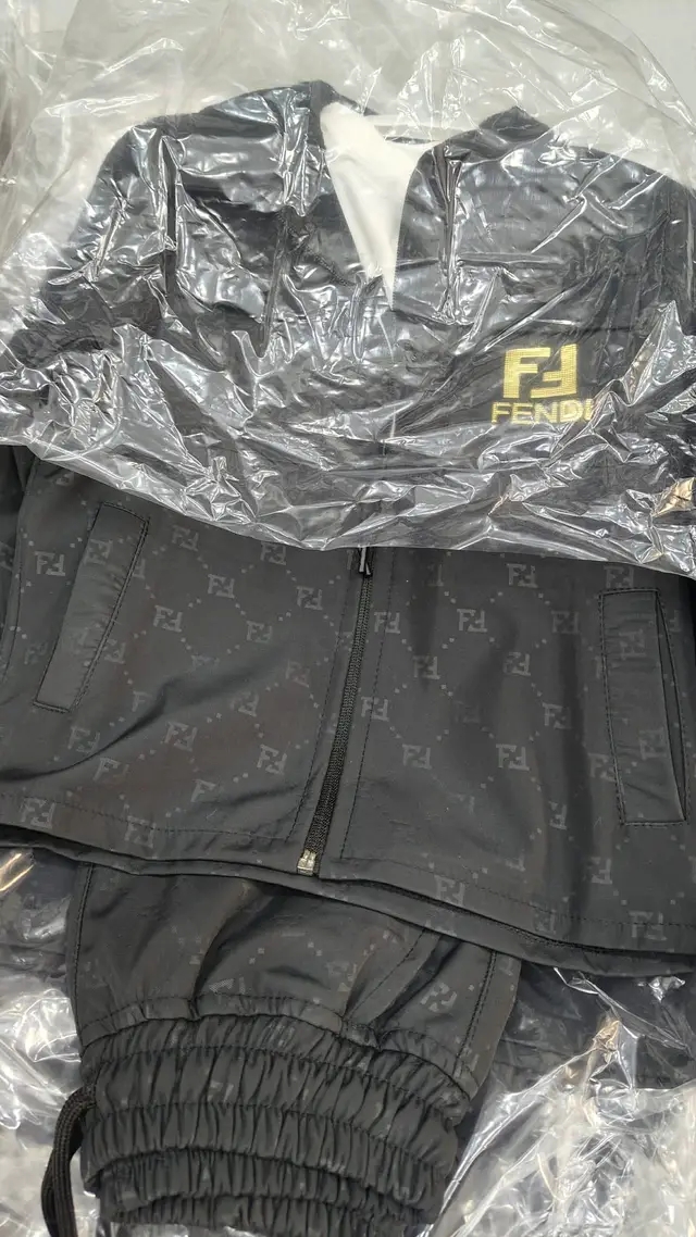 طقم أطفال عصري ومريح 👖✨ image