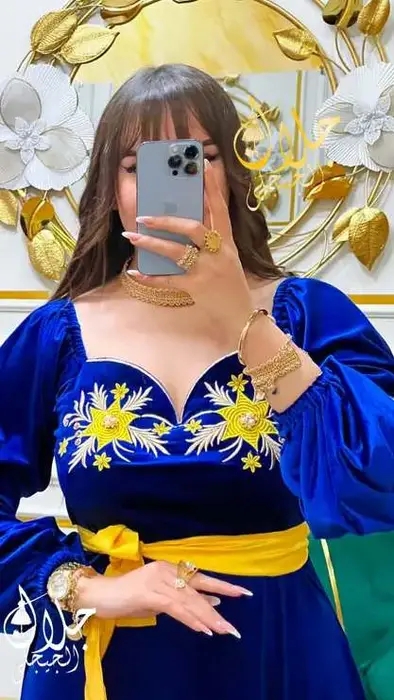 جبة قاطيفة تهبل