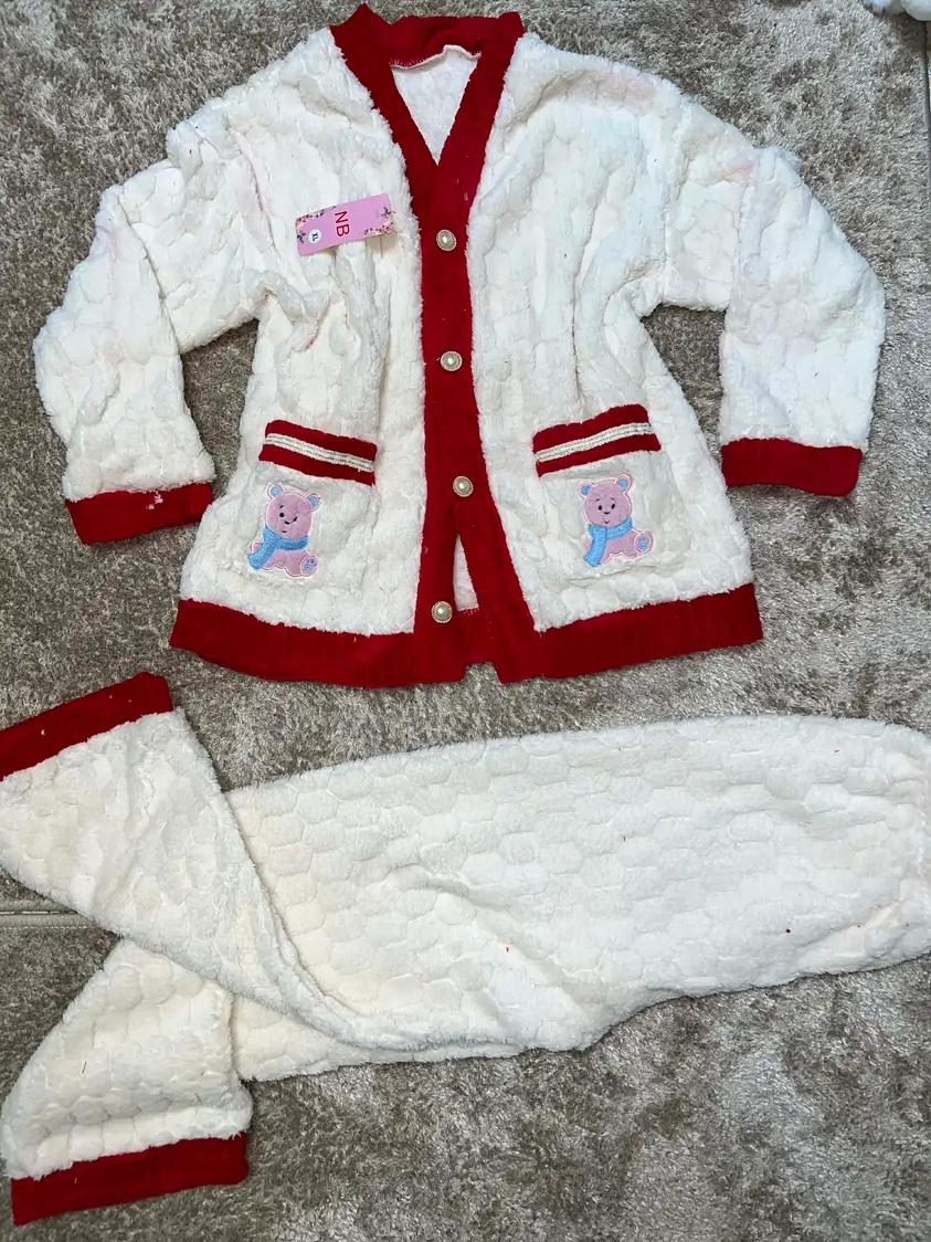 بيجاما ابرطاسيو