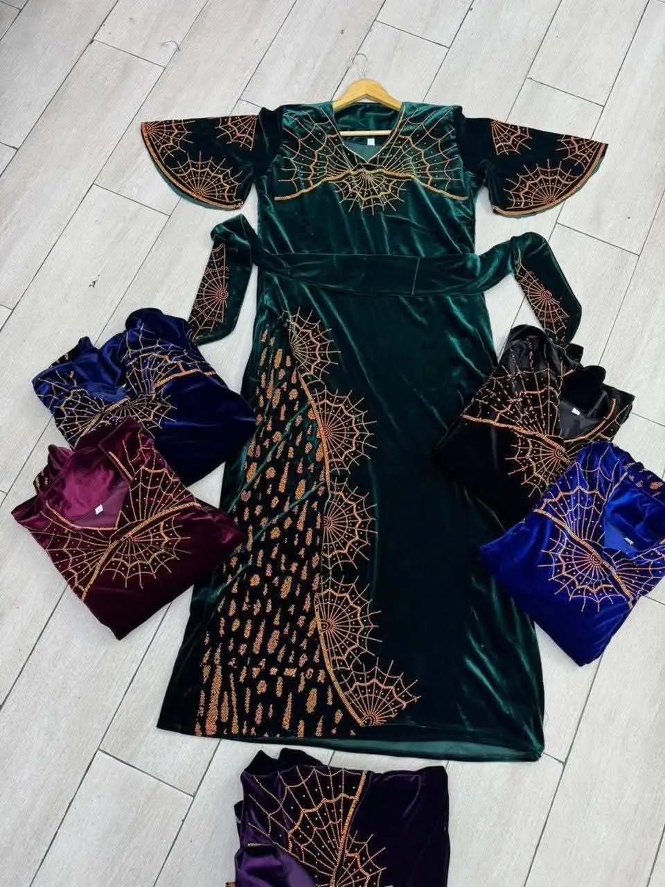 بدعية العنكبوت image