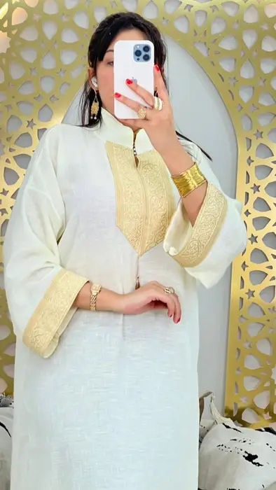 فساتين نسائية بالوان جميلة