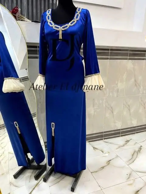 بدغية تيفاني لونڨوزا image