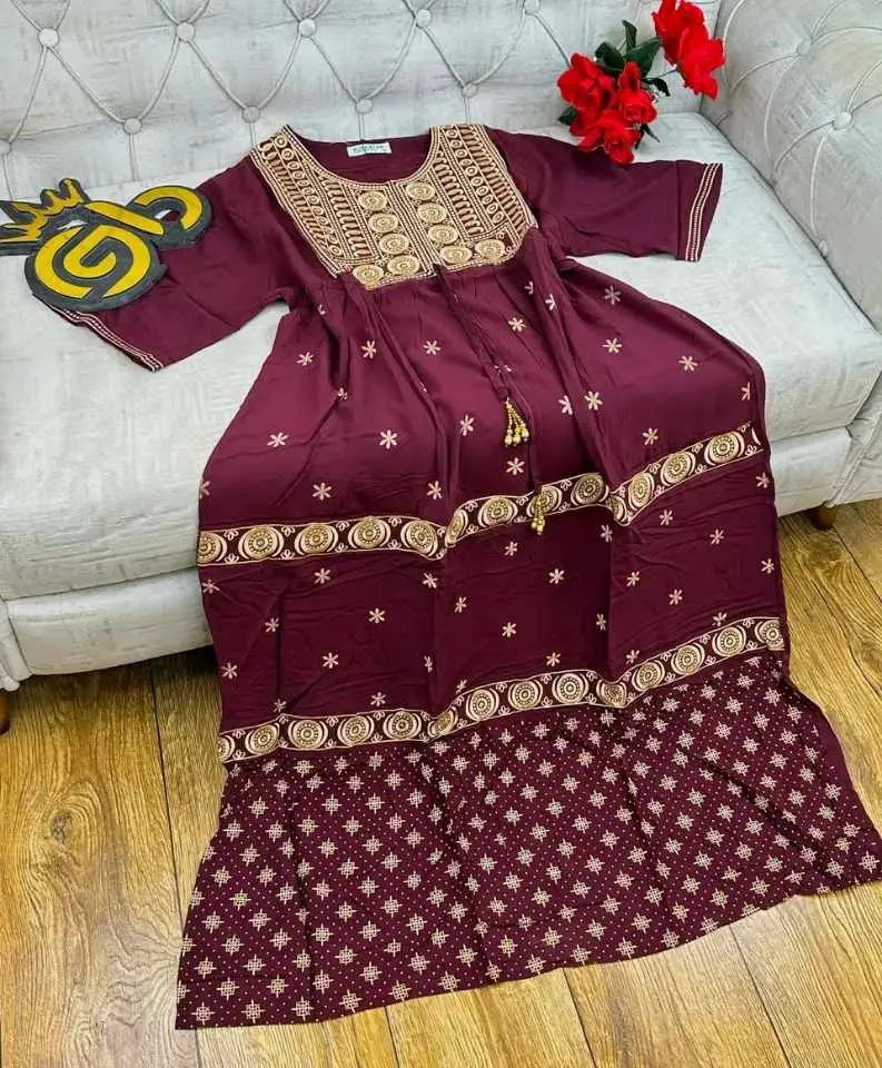 هندية بالوان رائعة image