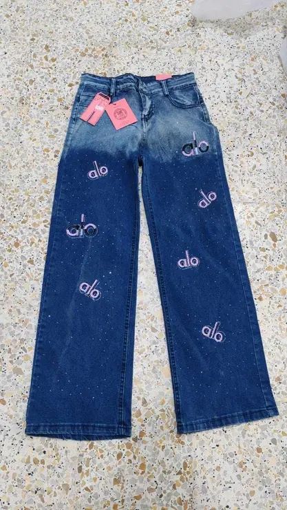 سروال عيادي بنوتات