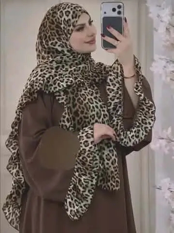 حجاب فلا خمار نمري