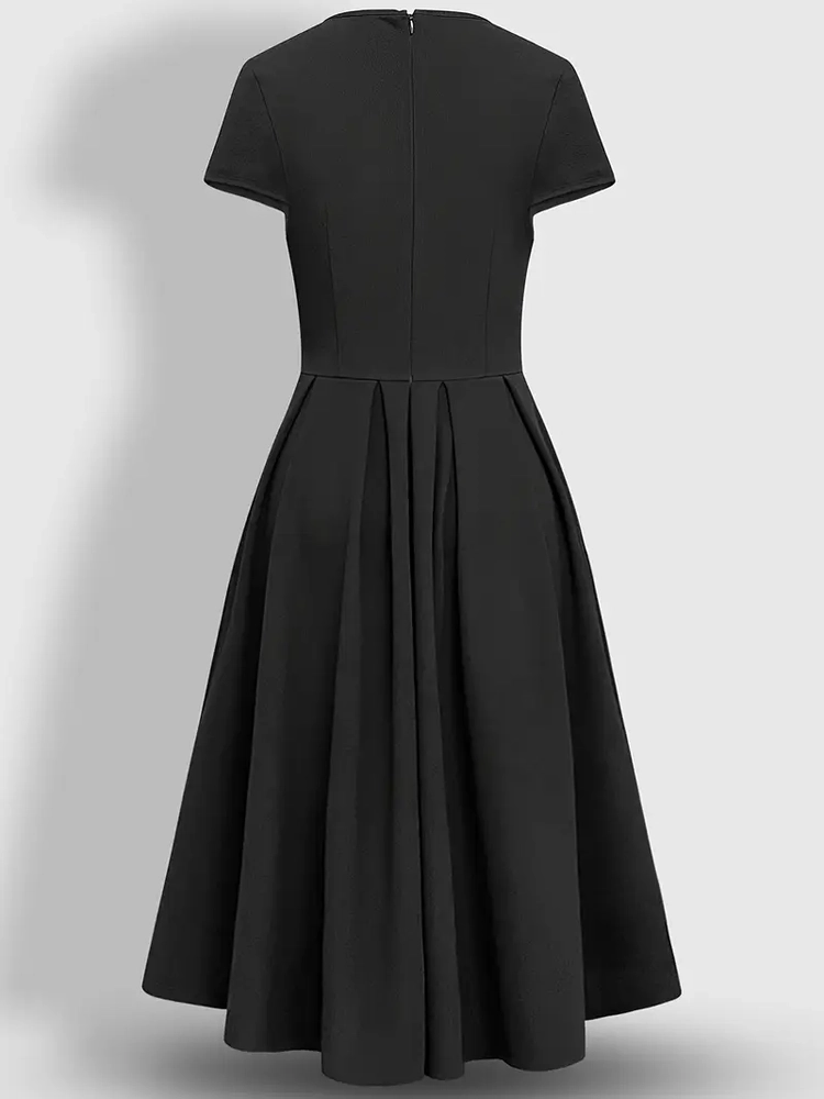 غوب نسائي أنيق بأكمام قصيرة - أسود، قابل للغسل في الغسالة image