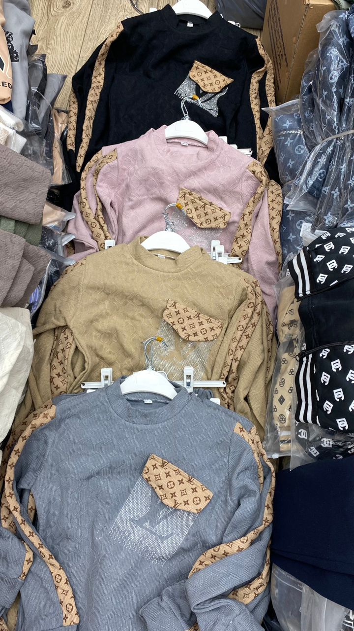 اونصومبل بنات من قطعتين image