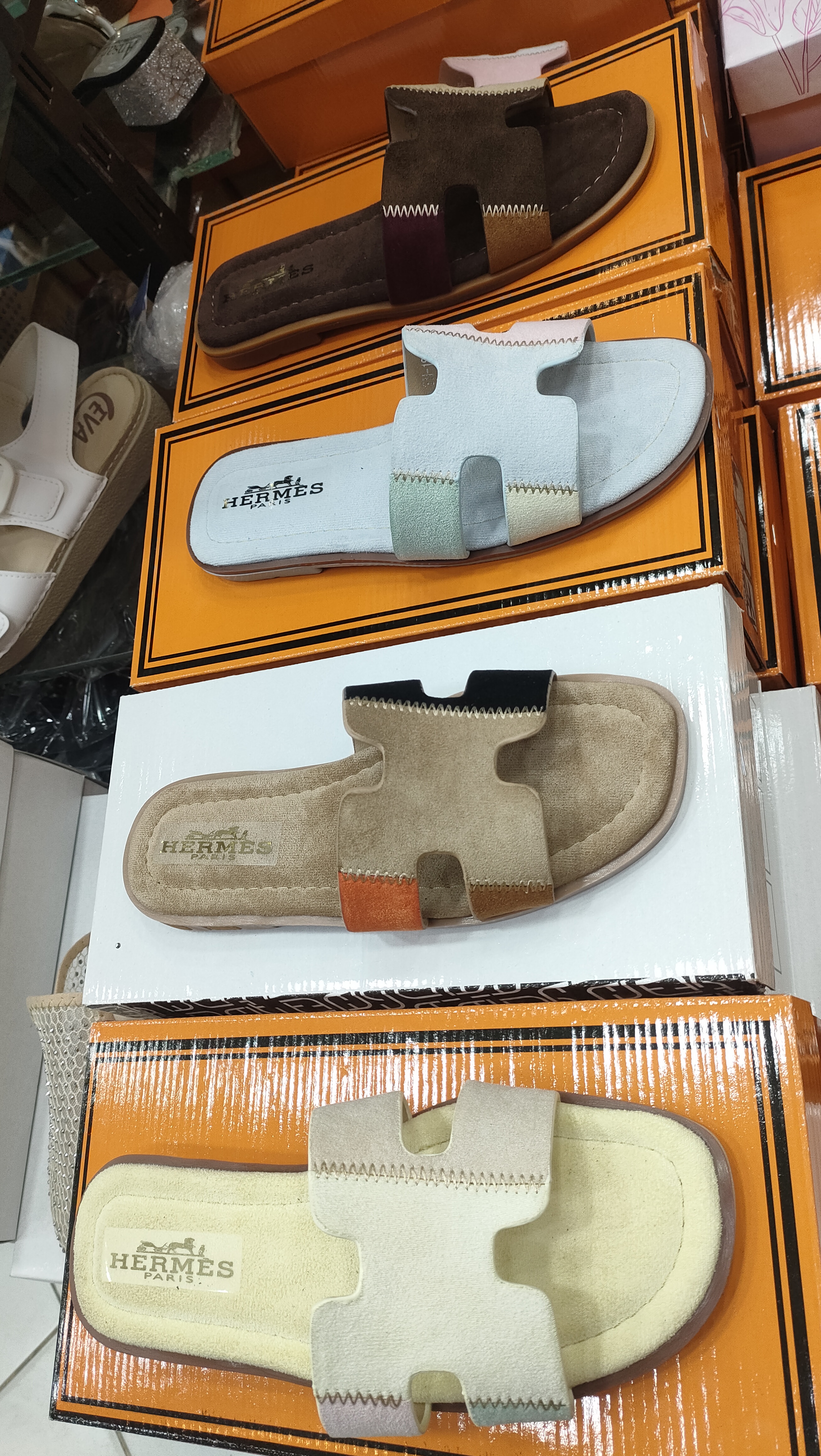 Mule hermes image