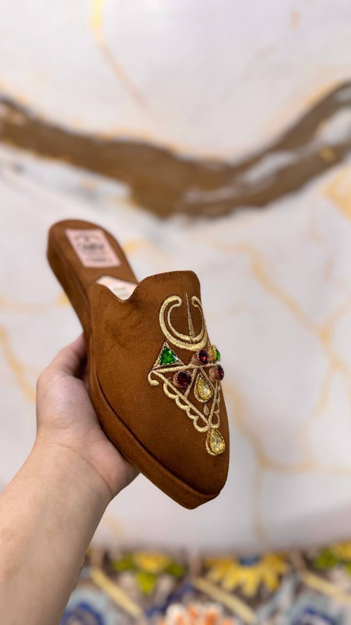 10 حبات توالا  صوووولد : 1150 لاف