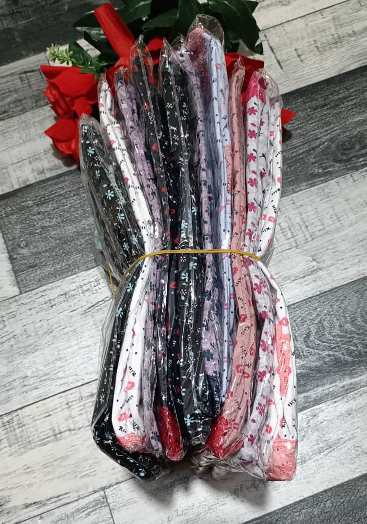 بيستي وشورت image