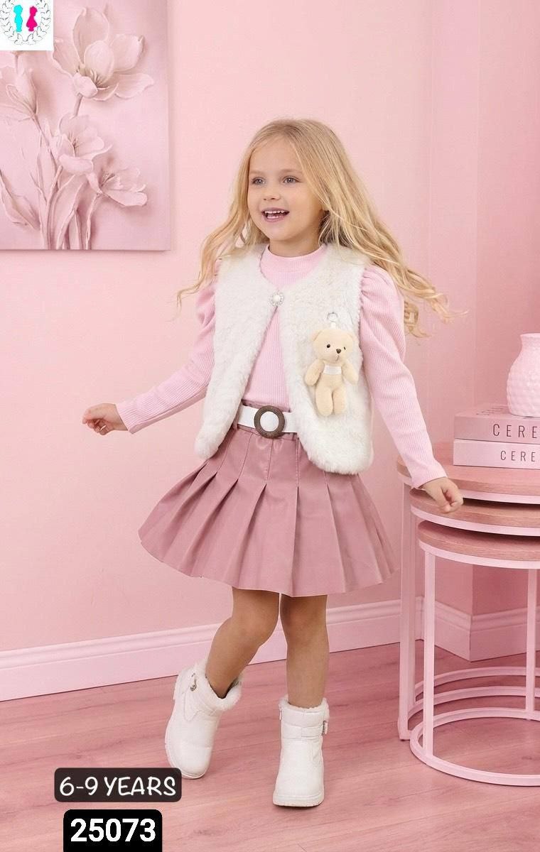 ملابس فخمة وراقية