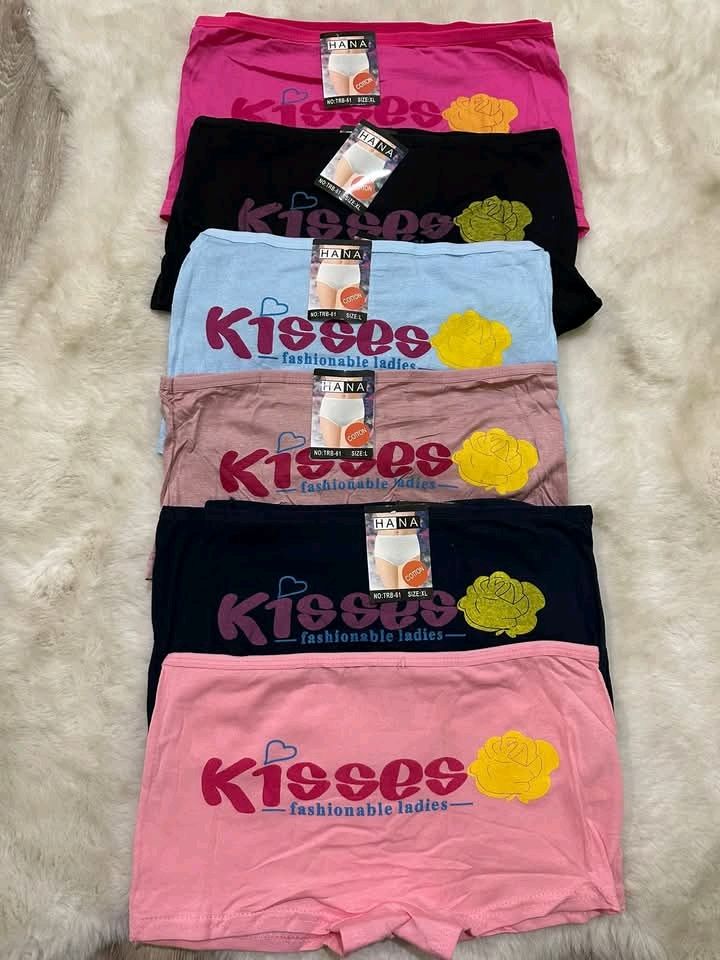 بوكسور نساء