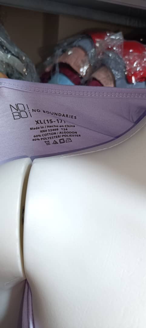 بيستي وشورت امبرطاسيو image