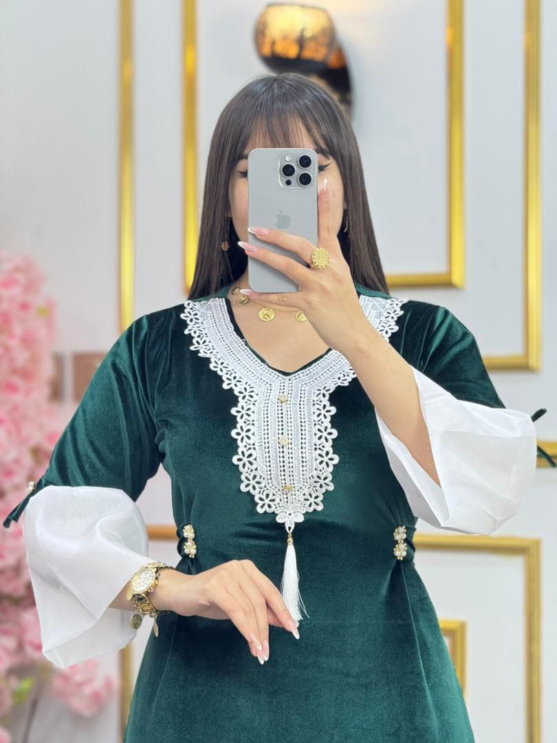 فساتين نسائية بالوان جميلة image