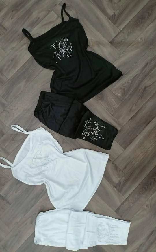 بيجامة نساء