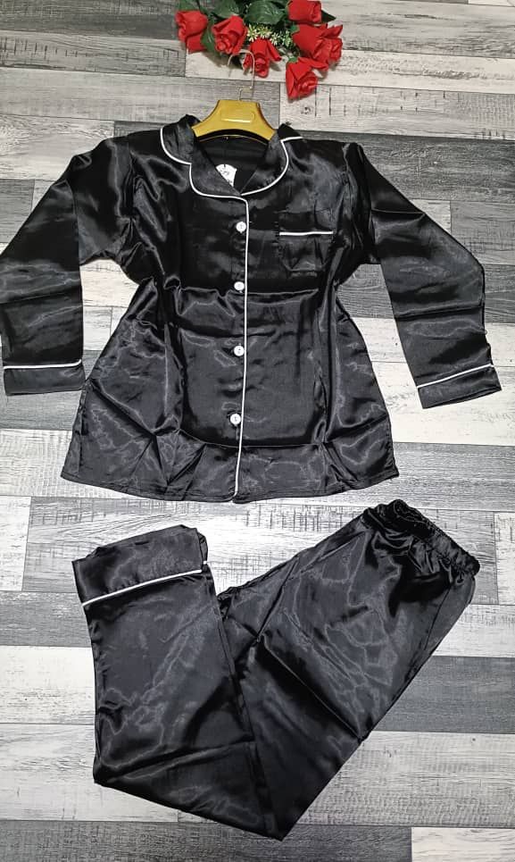 بيجامة ساتا image