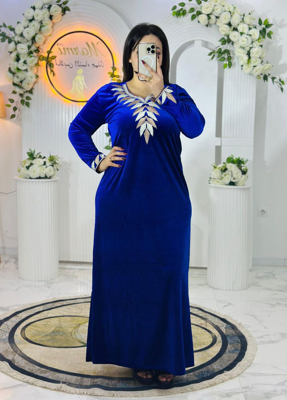 فساتين نسائية بالوان جميلة