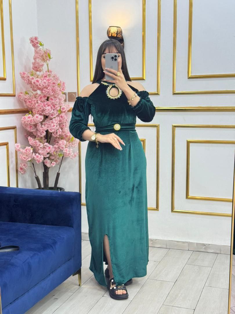 فساتين نسائية بالوان جميلة image