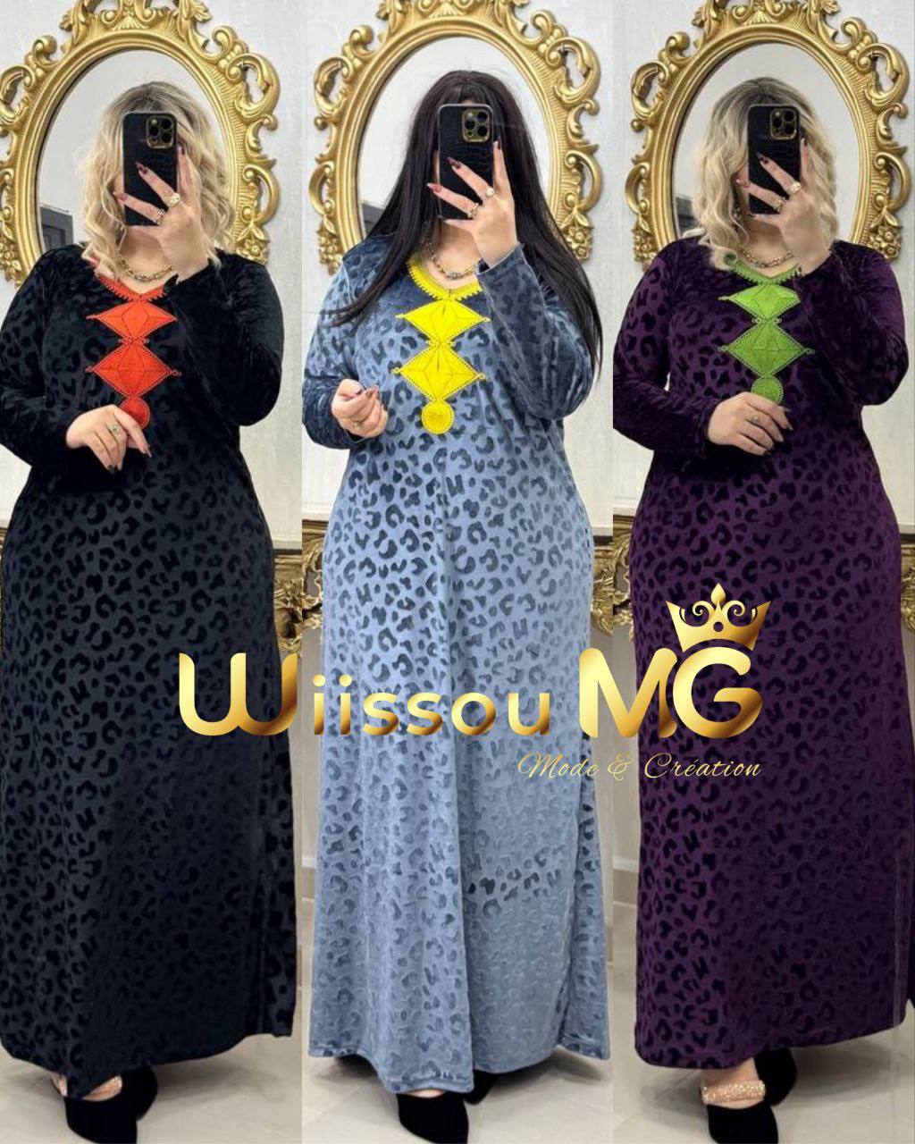 بدعية سامبل و شابة ♥️ مقاس : M l xl xxl السعر : 165الف سيري فيه : 4 قطع فيها بزااااف الوان ♥️ قماش : قطيفة محفرة منتوج محلي ….. 🇩🇿✨