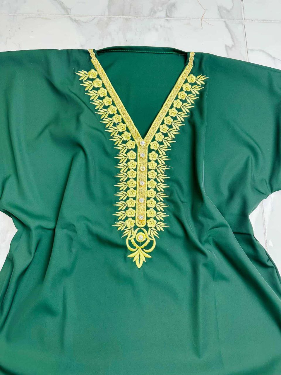 فساتين نسائية بالوان جميلة image