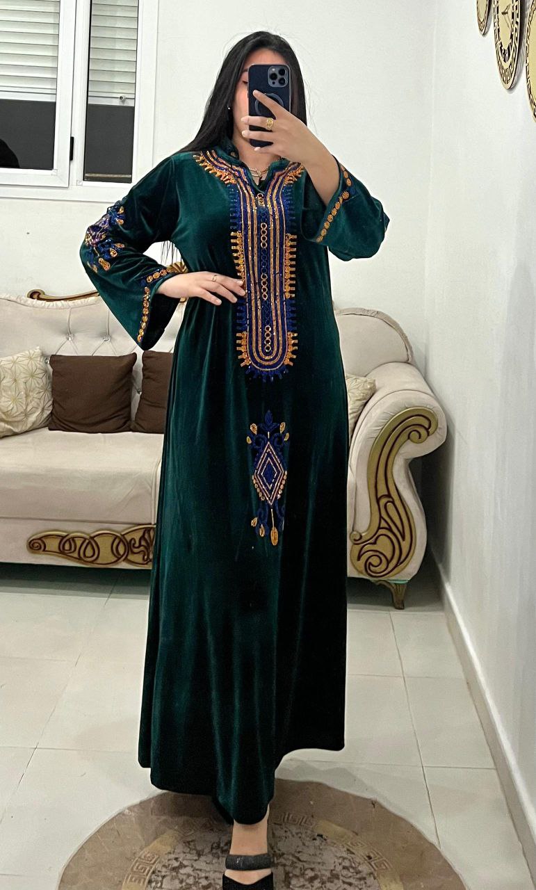 ✅️    الف ✅️ قماش قطيفة   ✅️ مقاسات     M L xl xxl ✅️ 06 فالسيري