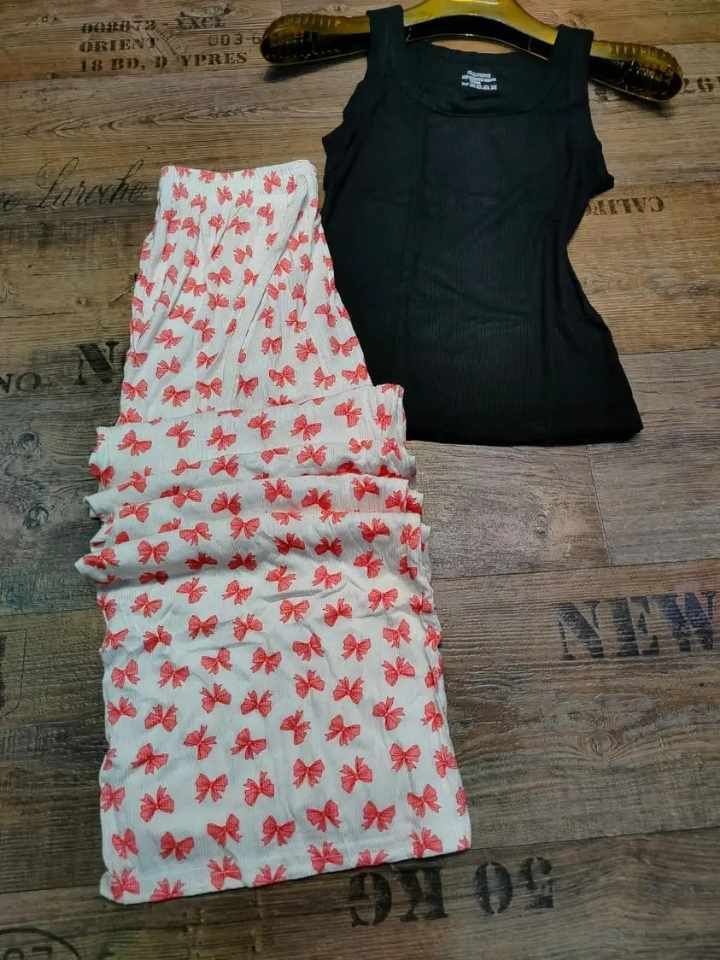 بيجامة نساء