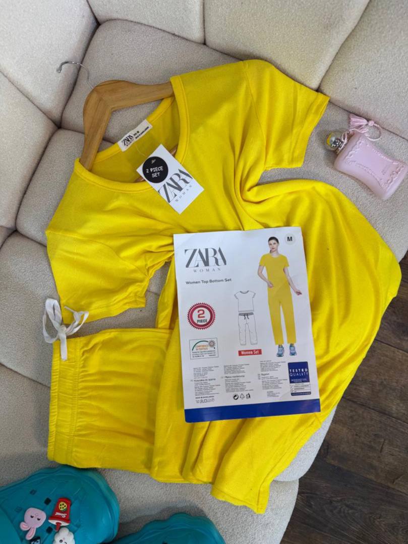 بيجامة zara image