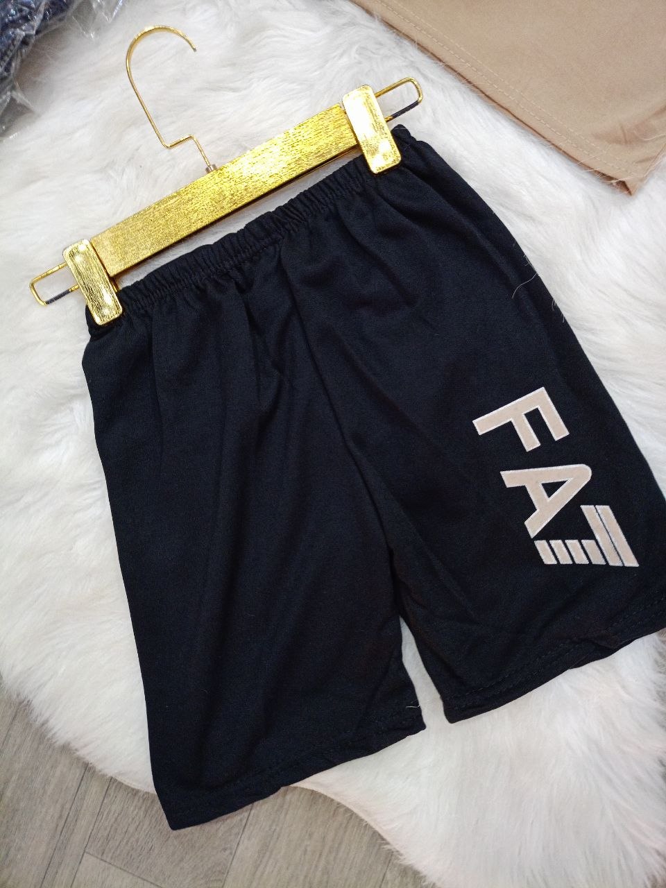 انصوبل اولاد صغار image