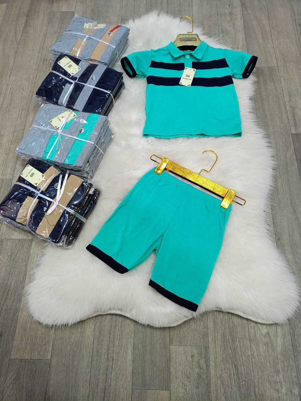 انصوبل اولاد صغار